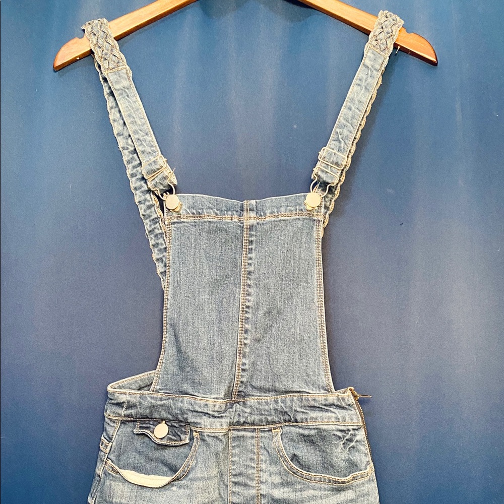 Short overalls!
